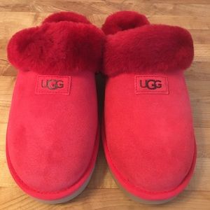 NEW UGG Genuine Shearling Slipper